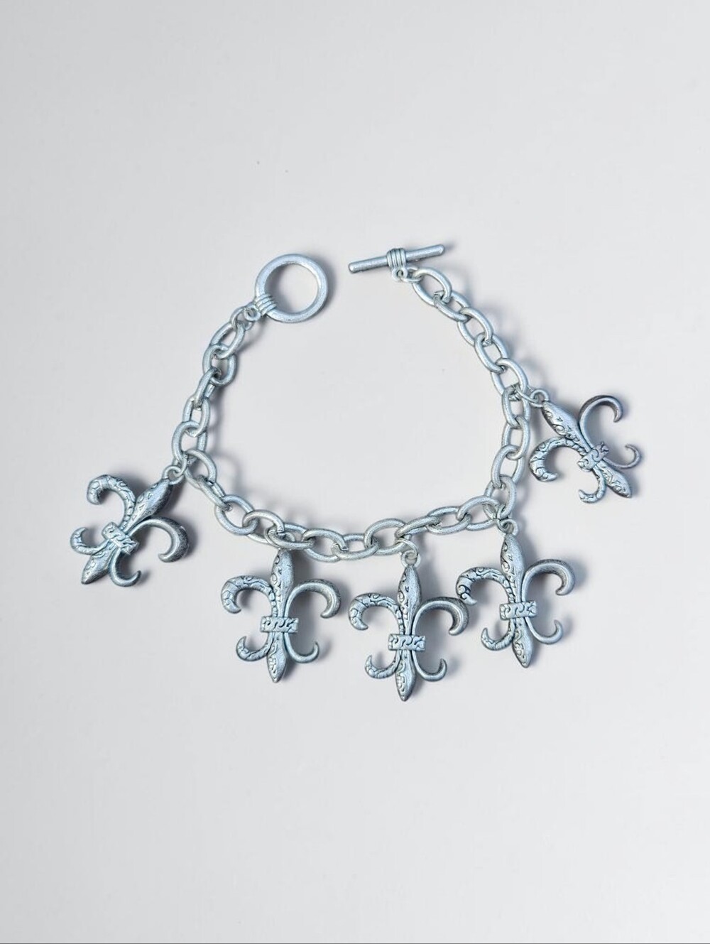 Vintage Sterling Plated Fleur De Lis Charm Bracelet